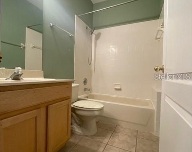 4905 Alavista Drive - Photo Thumbnail 7