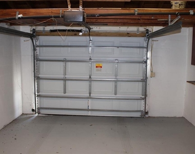 3314 Columbus Drive - Photo Thumbnail 15