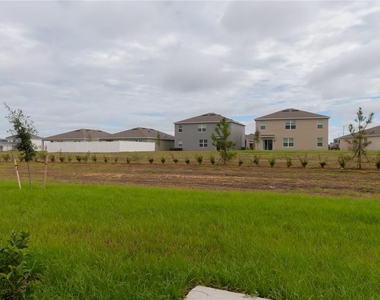 3149 Laurent Loop - Photo Thumbnail 6