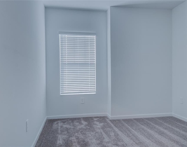 3149 Laurent Loop - Photo Thumbnail 25