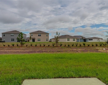 3149 Laurent Loop - Photo Thumbnail 5