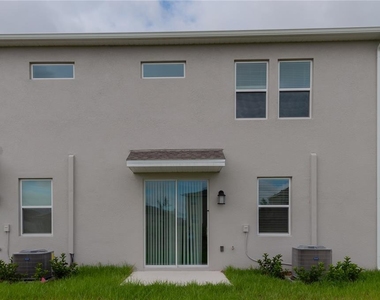 3149 Laurent Loop - Photo Thumbnail 9