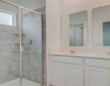 3149 Laurent Loop - Photo Thumbnail 35