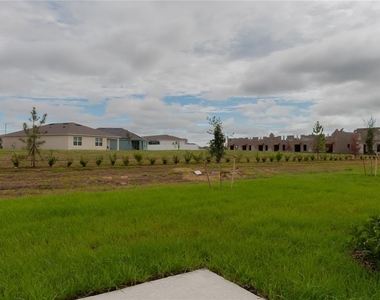 3149 Laurent Loop - Photo Thumbnail 7