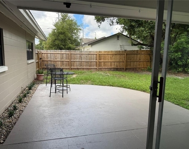 2809 W Fairbanks Avenue - Photo Thumbnail 12