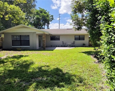 2809 W Fairbanks Avenue - Photo Thumbnail 14