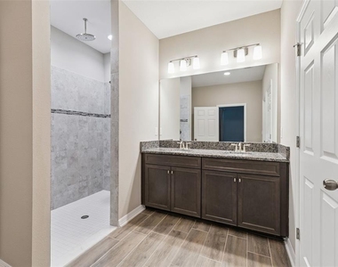 18229 Porfirio Place - Photo Thumbnail 14
