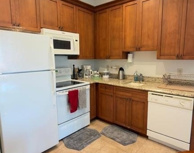884 B Spring Park Loop - Photo Thumbnail 4