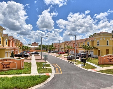 2043 Royal Vista Court - Photo Thumbnail 3