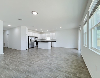 643 Grove Street - Photo Thumbnail 13