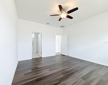 643 Grove Street - Photo Thumbnail 27