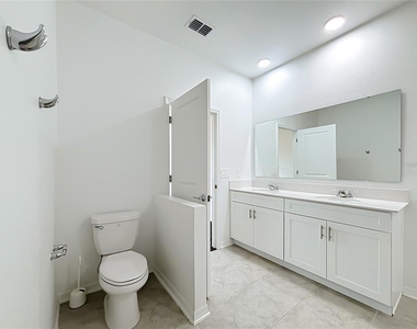 643 Grove Street - Photo Thumbnail 31