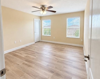 2341 Aurelius Drive - Photo Thumbnail 9