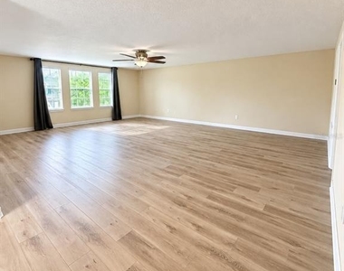 2341 Aurelius Drive - Photo Thumbnail 23