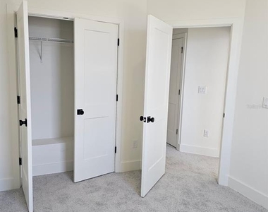 15147 Groveside Road - Photo Thumbnail 26