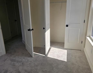 15147 Groveside Road - Photo Thumbnail 31