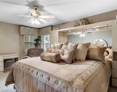 9360 Woodbreeze Boulevard - Photo Thumbnail 2