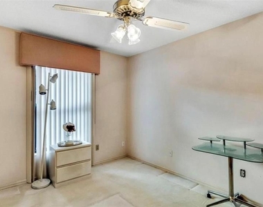 9360 Woodbreeze Boulevard - Photo Thumbnail 7