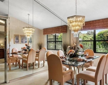 9360 Woodbreeze Boulevard - Photo Thumbnail 12