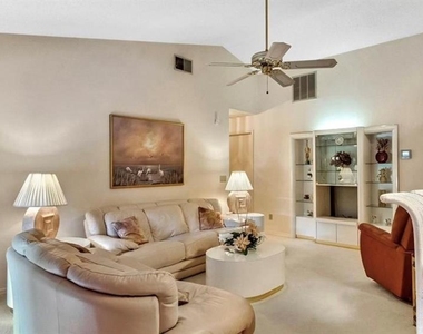 9360 Woodbreeze Boulevard - Photo Thumbnail 13
