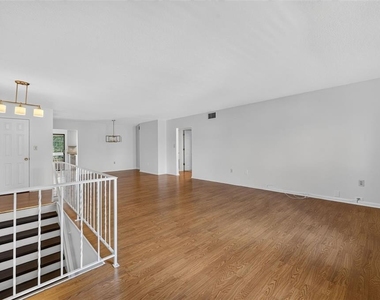 1228 Maury Road - Photo Thumbnail 6