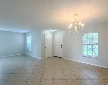 831 Horseshoe Falls Drive - Photo Thumbnail 4