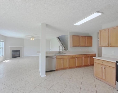831 Horseshoe Falls Drive - Photo Thumbnail 9