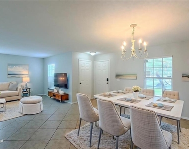831 Horseshoe Falls Drive - Photo Thumbnail 3