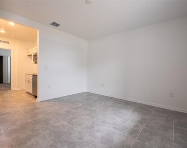 5637 Le Marin Way - Photo Thumbnail 35