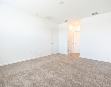 5637 Le Marin Way - Photo Thumbnail 21