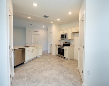 5637 Le Marin Way - Photo Thumbnail 29