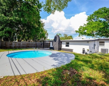 9596 Groveland Street - Photo Thumbnail 5