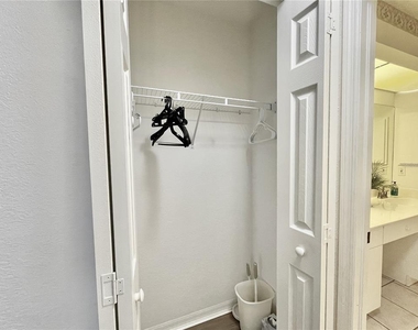 5800 Sabal Trace Drive - Photo Thumbnail 24