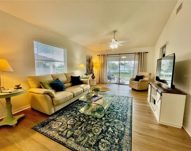 5800 Sabal Trace Drive - Photo Thumbnail 6