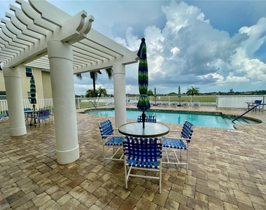 5800 Sabal Trace Drive - Photo Thumbnail 58
