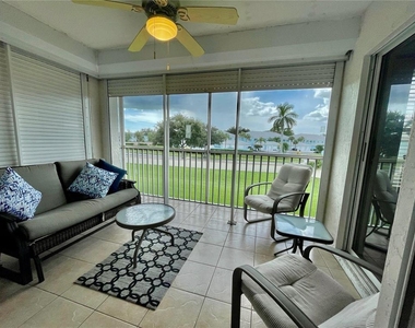 5800 Sabal Trace Drive - Photo Thumbnail 3