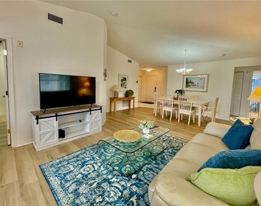 5800 Sabal Trace Drive - Photo Thumbnail 1