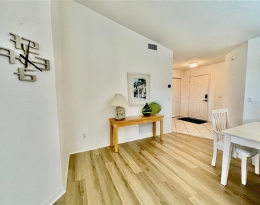 5800 Sabal Trace Drive - Photo Thumbnail 17