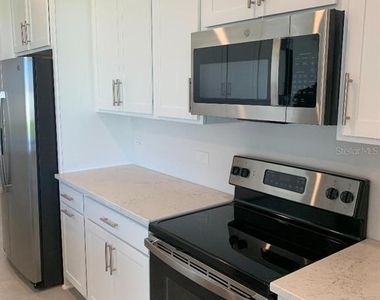 1064 Sugarwood Street - Photo Thumbnail 2