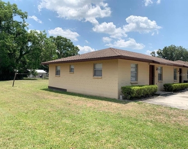 6041 Crafton Drive - Photo Thumbnail 3