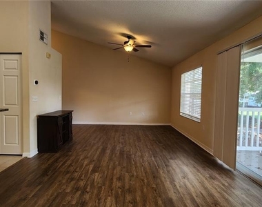 10000 Sw 52nd Avenue - Photo Thumbnail 3