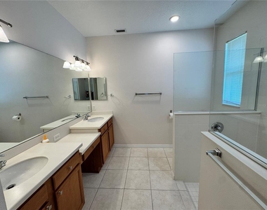 20634 Queen Alexandra Drive - Photo Thumbnail 10