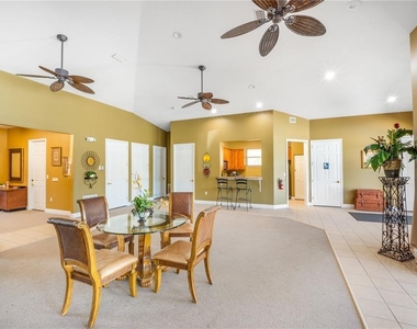 4600 E Moody Boulevard - Photo Thumbnail 25