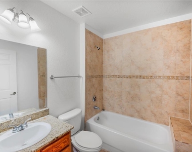 4600 E Moody Boulevard - Photo Thumbnail 16