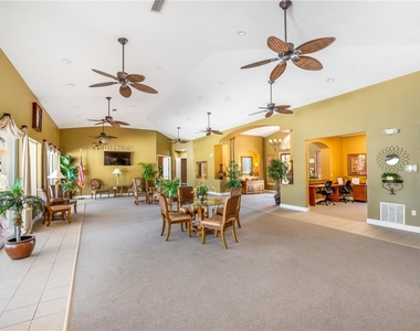 4600 E Moody Boulevard - Photo Thumbnail 23