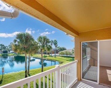 4600 E Moody Boulevard - Photo Thumbnail 18
