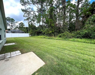 113 Eastwood Drive - Photo Thumbnail 35
