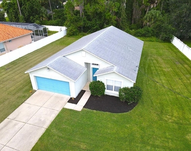 113 Eastwood Drive - Photo Thumbnail 2