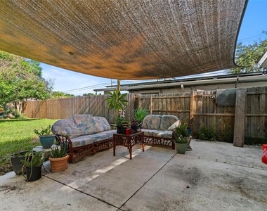2608 Anastasia Drive - Photo Thumbnail 29