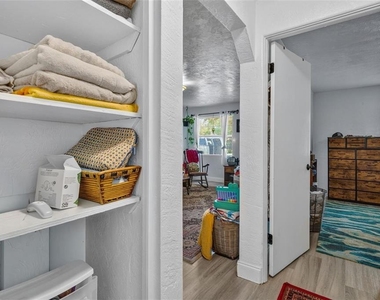 2608 Anastasia Drive - Photo Thumbnail 16